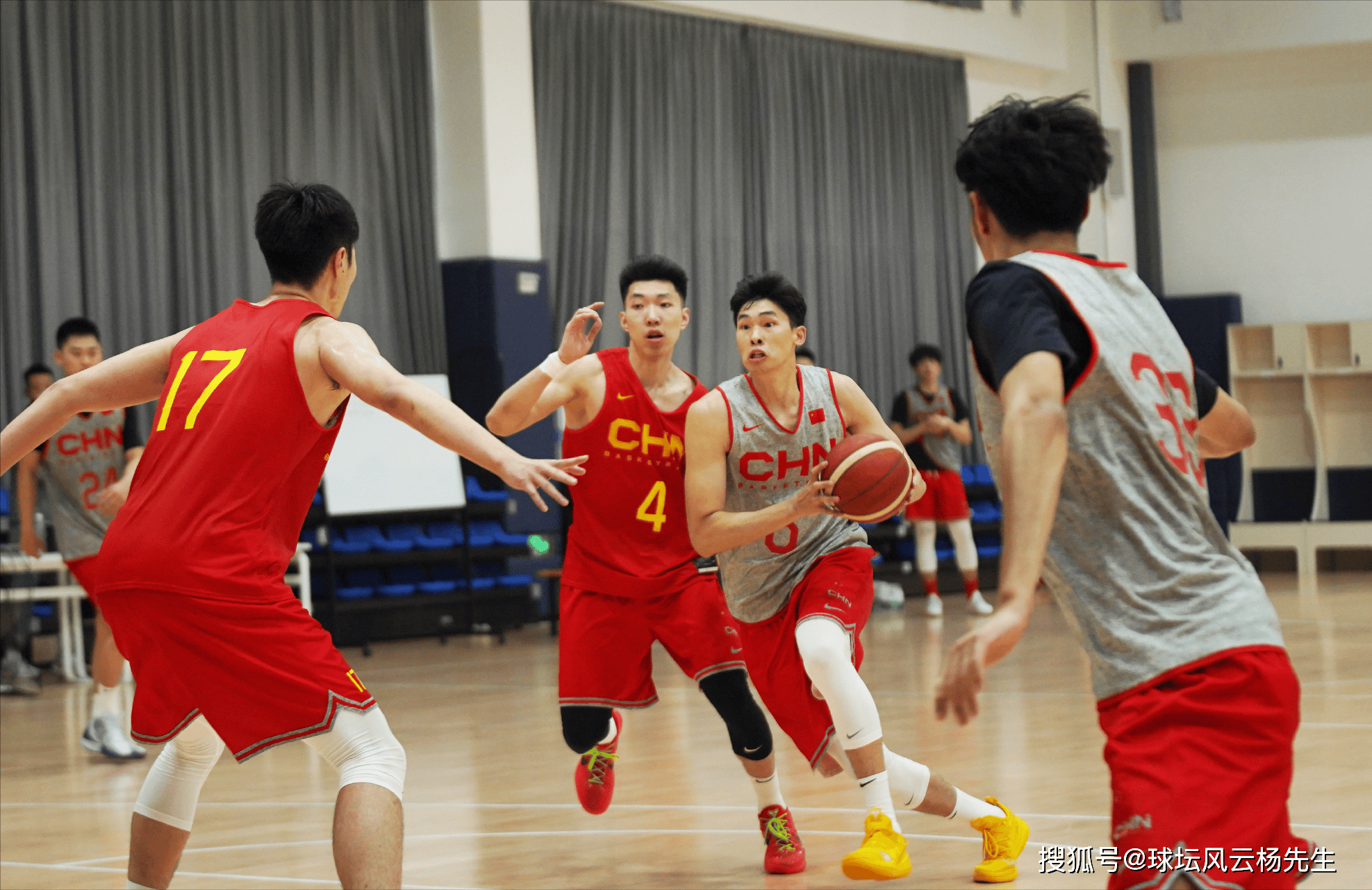 CBA联赛对于中国体育产业发展的积极推动效果有目共睹